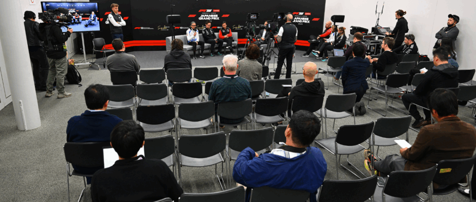 Kierowcy F1 na konferencji prasowej